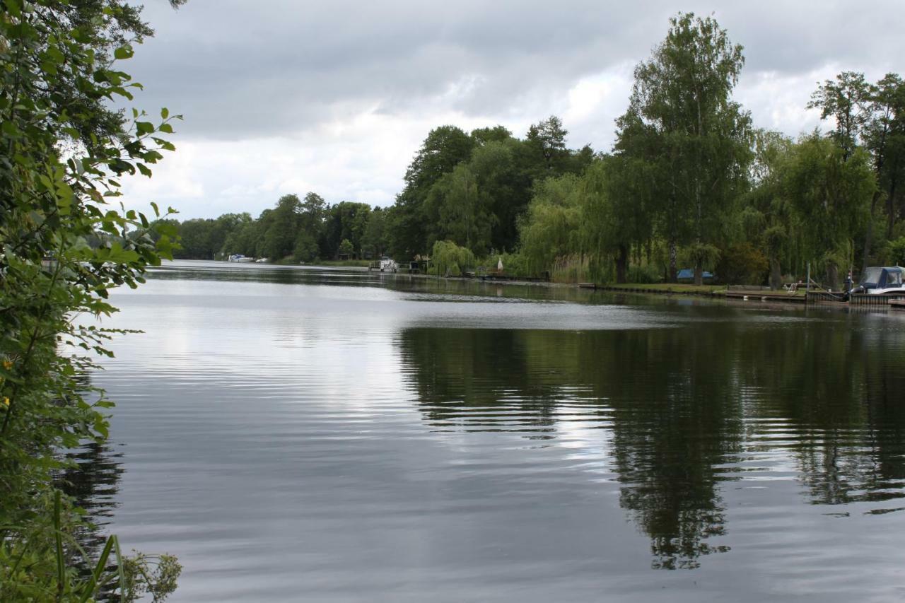 Hotel Am Fluss Heidesee Экстерьер фото